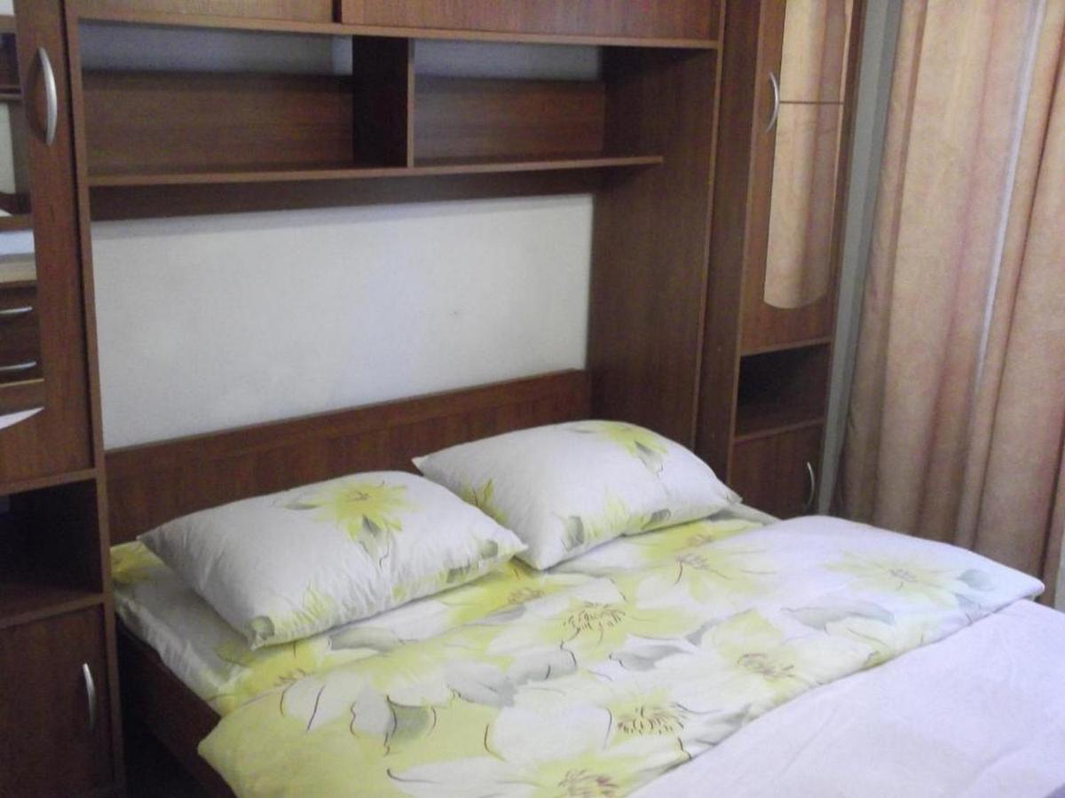 Apartments Miocic Razanac Exterior photo
