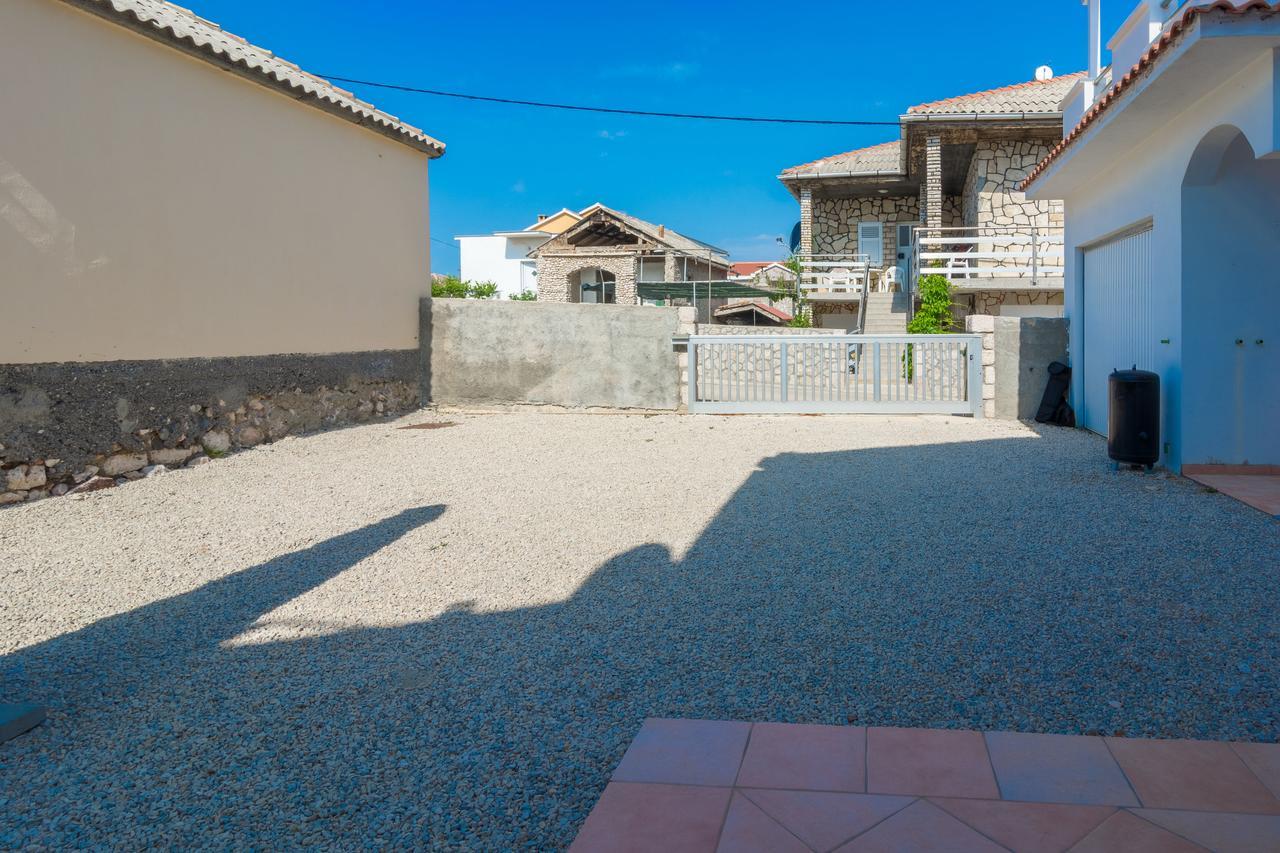 Apartments Miocic Razanac Exterior photo