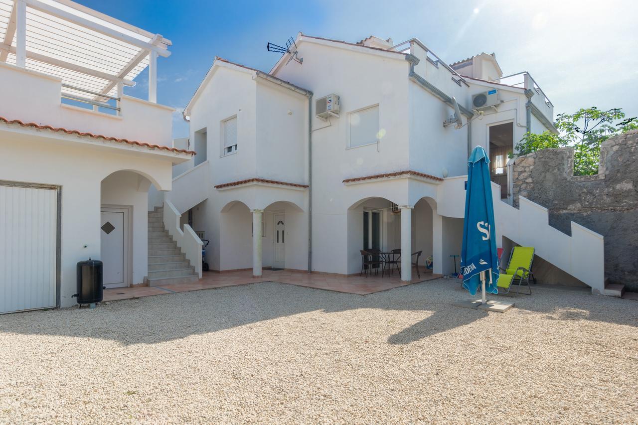 Apartments Miocic Razanac Exterior photo