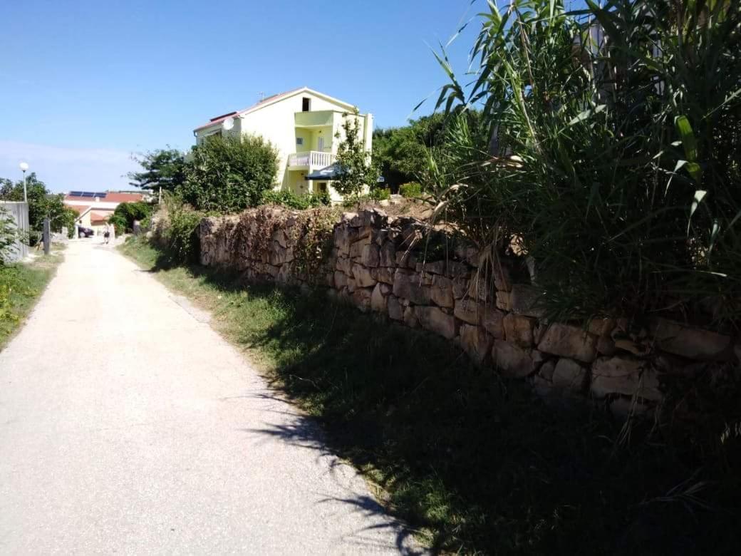 Apartments Miocic Razanac Exterior photo